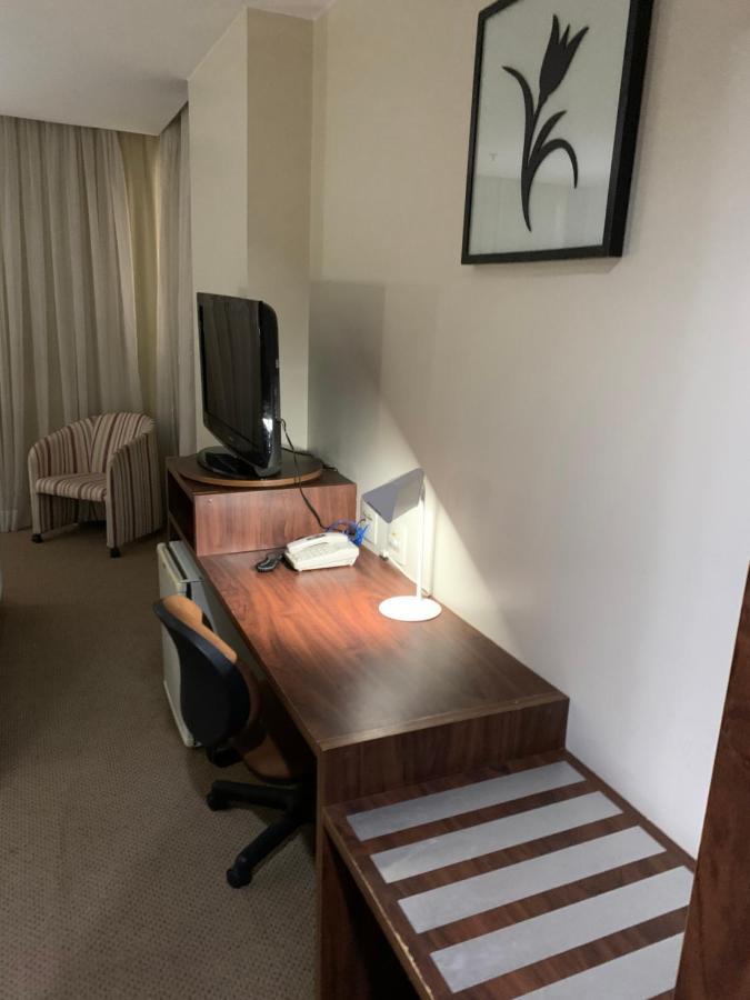 Flat Em Hotel Padrao Com Valor Acessivel Taguatinga Exterior photo